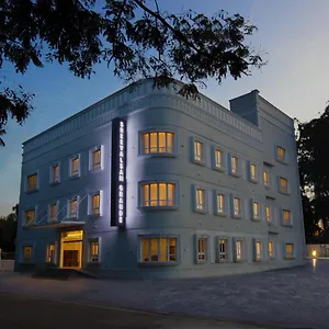 4* Hotel Sreevalsam Grande