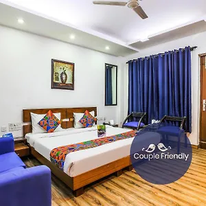 Fabhotel The Residency Dlf Galleria 3* Gurgaon